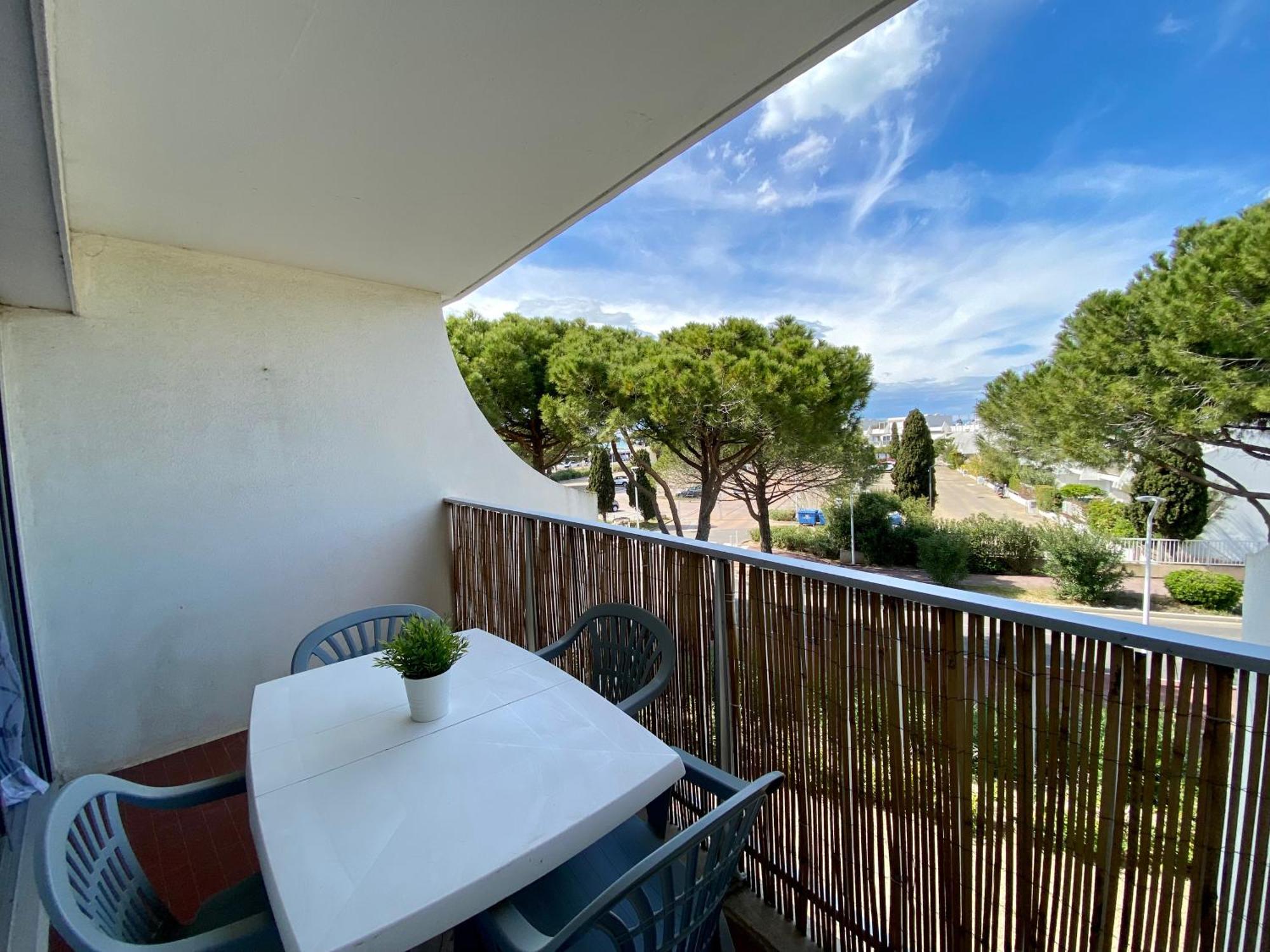 Les Caravelles Port Camargue Apartment Le Grau-du-Roi Exterior photo